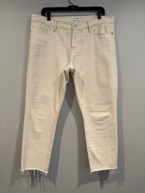 Frame Denim Off White Jeans with Distressed Details
